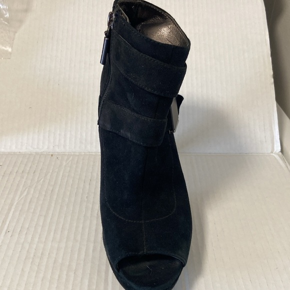 Calvin Klein size 7 black suede booties heels with open toes $100 - Picture 5 of 14